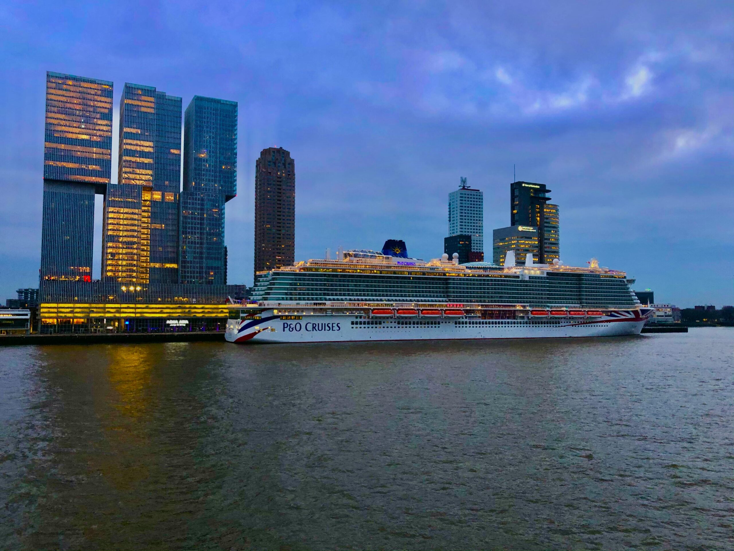 P&O Disappoint Thousands With Cancelled Cruise